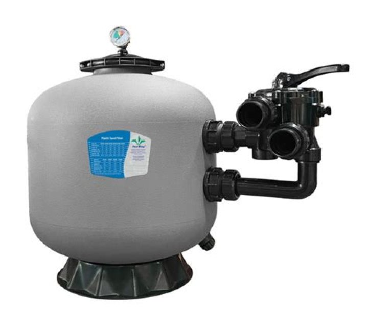 How many hours a day should a pool filter run?